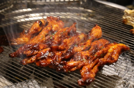 부막 숯불 닭갈비 메뉴 - 목살(빨간양념)
